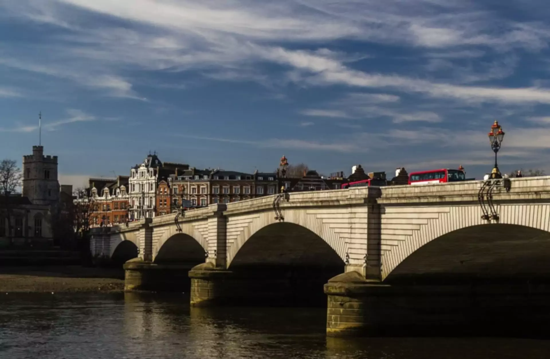 Man with a Van - Putney Bridge London Man with a Van - Putney Bridge London
