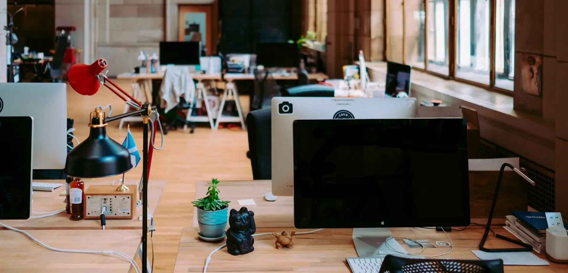 how-to-choose-office-removal-company-bedford-1